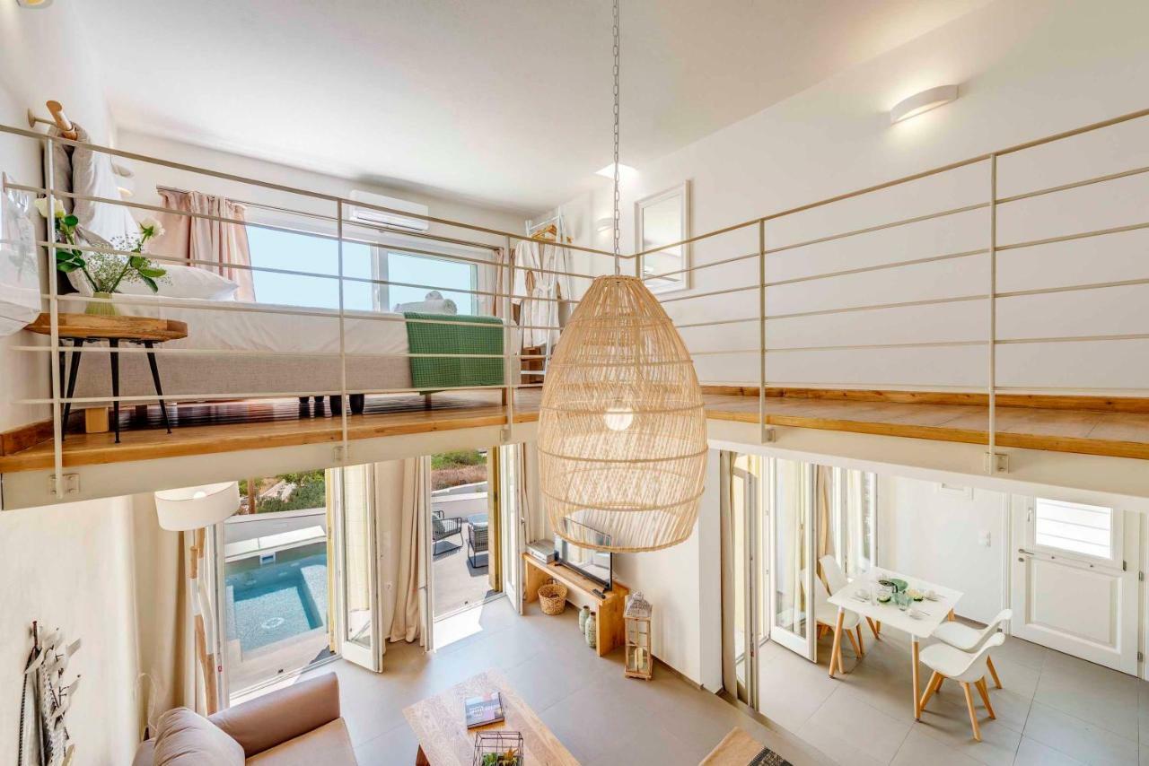 Villa Alba In Syros With Private Jacuzzi 阿佐里姆诺斯 外观 照片