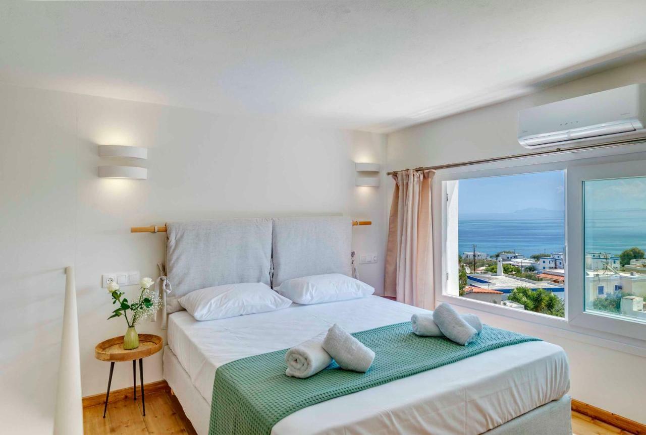 Villa Alba In Syros With Private Jacuzzi 阿佐里姆诺斯 外观 照片