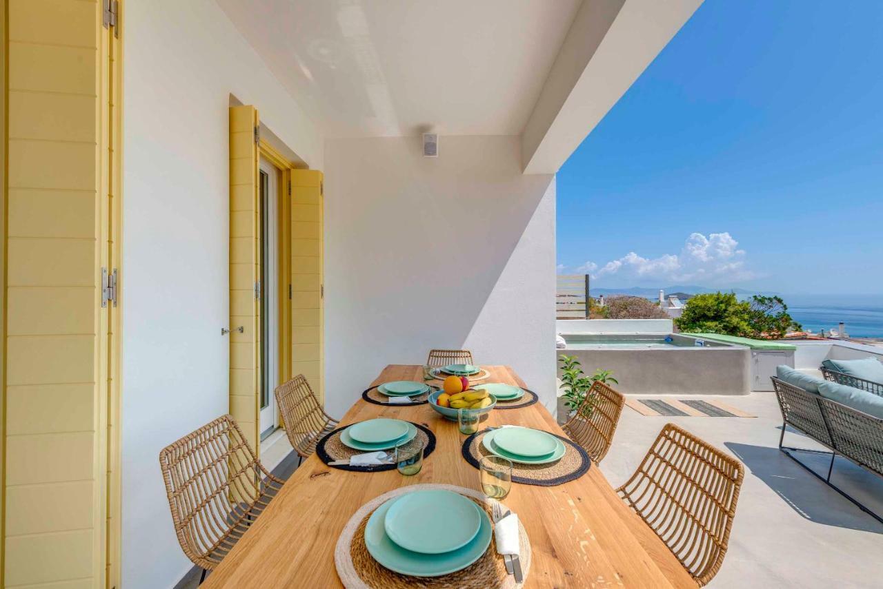Villa Alba In Syros With Private Jacuzzi 阿佐里姆诺斯 外观 照片